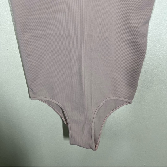 Free People Intimately Womens Move Along Ribbed Bodysuit Neutral Size M/L - Picture 3 of 9